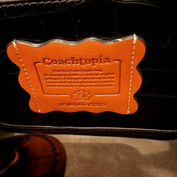 Coachtopia Black Crocodile-Embossed Egro Bag - Picture 8 of 8
